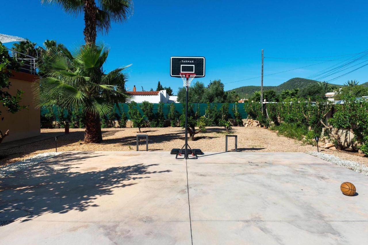 Serena Villa Sant Francesc de s'Estany Экстерьер фото