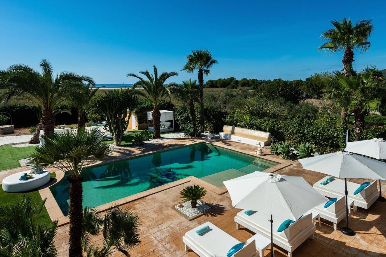 Serena Villa Sant Francesc de s'Estany Экстерьер фото