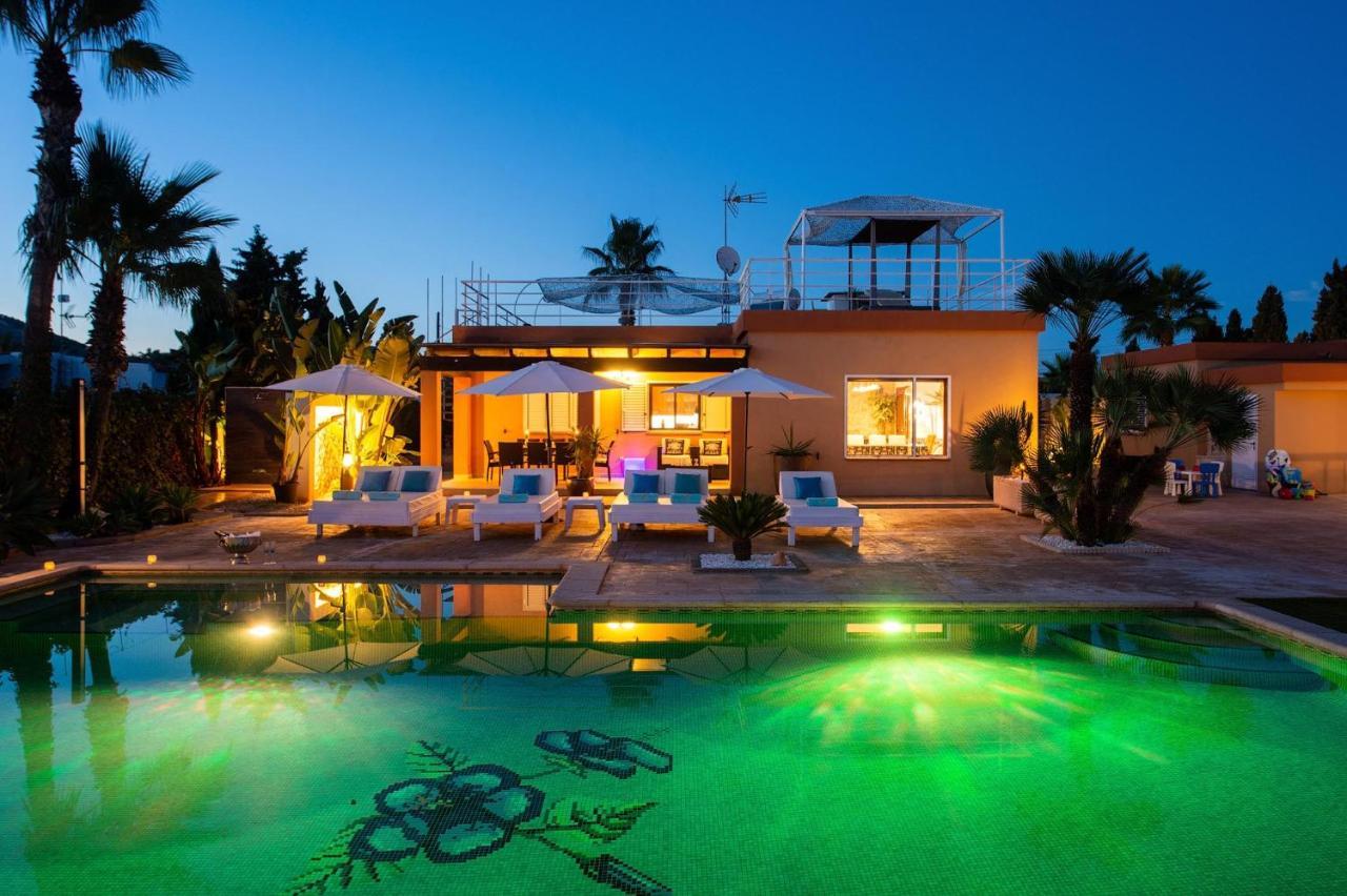 Serena Villa Sant Francesc de s'Estany Экстерьер фото